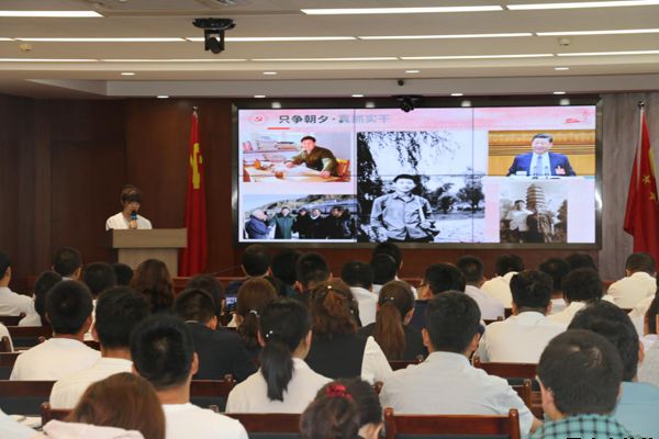 泓源公司黨委舉辦“培育泓源精神，勇?lián)鷩笫姑敝黝}演講比賽(圖4)