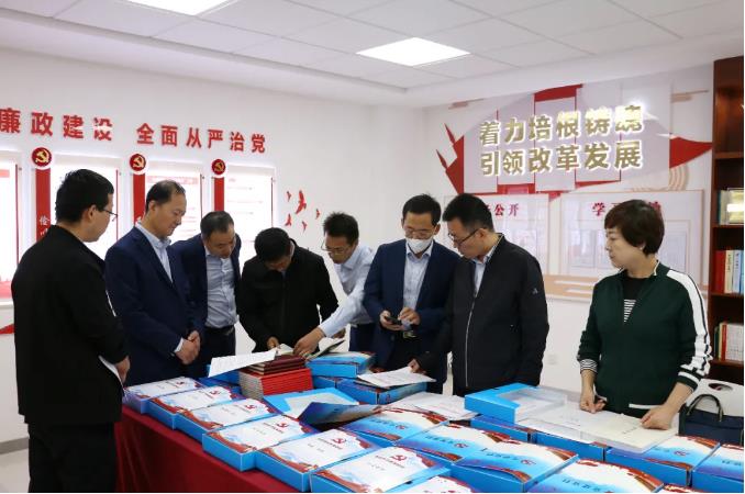 市委組織部督查調研泓源公司黨建工作(圖1)